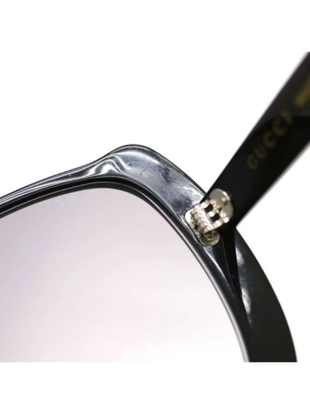 Gucci brand size